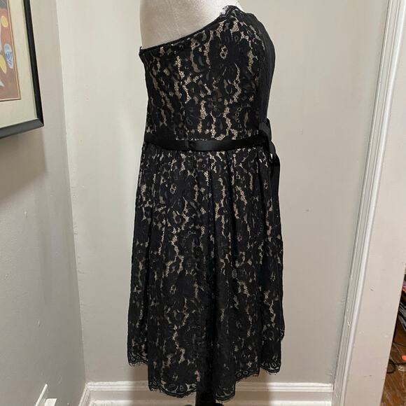 NEW WITH TAGS Robert Rodriguez Neiman Marcus Target Black Lace Dress Size 12 - Picture 14 of 15